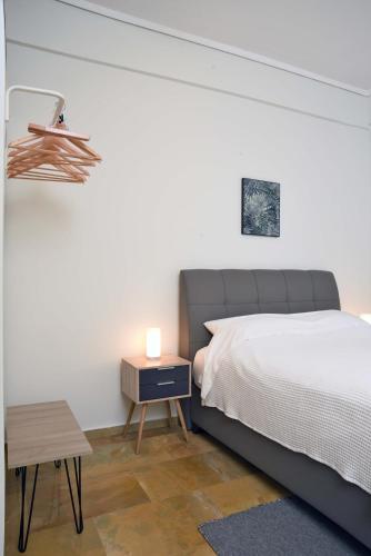 Delmare Aristotelous 7