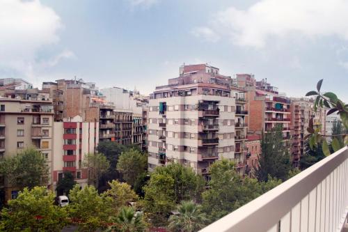 Family-Friendly Home in Central Barcelona 4BDR