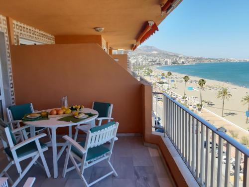 Spacious beach flat in Fuengirola - Los Boliches