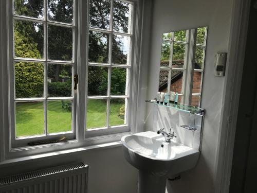 Old Farm Hotel photo 68