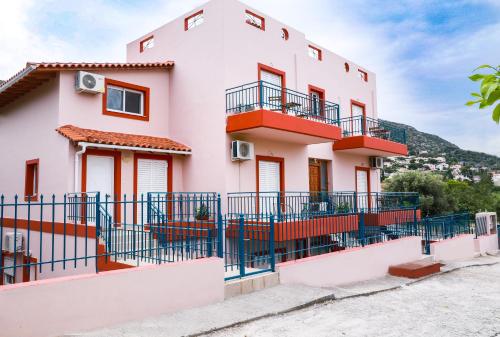 Gallery image of A&D Apartments in Porto Rafti