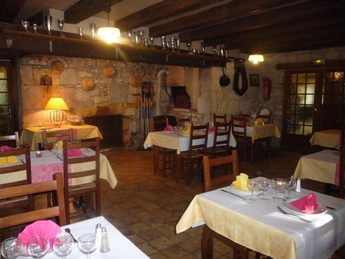 Εστιατόριο ή άλλο μέρος για φαγητό στο Auberge Le Sillet