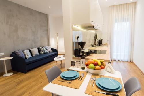 Kuchyňa alebo kuchynka v ubytovaní Pleasant Stay