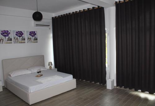 Gallery image of HC Hotel & Suites in Vlorë