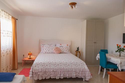 Castello Flower Apartment