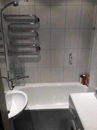 Koupelna v ubytování Apartments Kohtla-Jarve