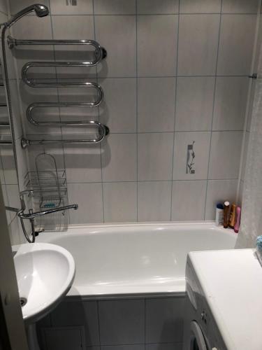 Koupelna v ubytování Apartments Kohtla-Jarve