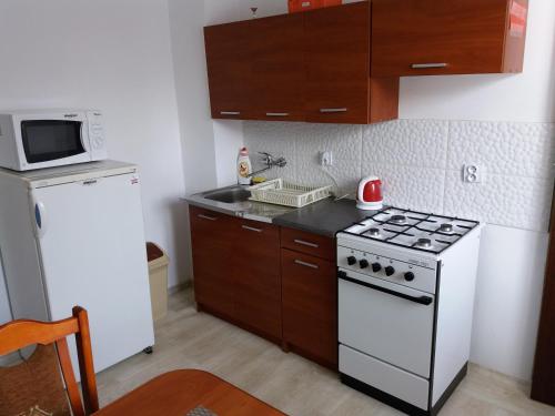 A cozinha ou cozinha compacta de Privat u Damiana