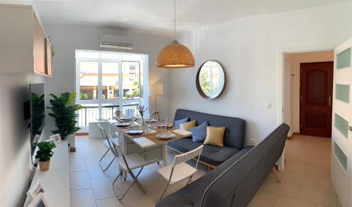Posezení v ubytování AYAMONTE Deluxe