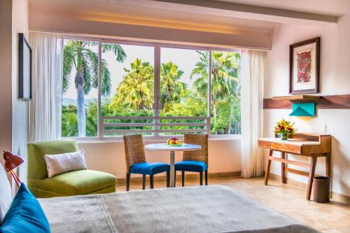 Posezení v ubytování Las Brisas Huatulco-All Inclusive