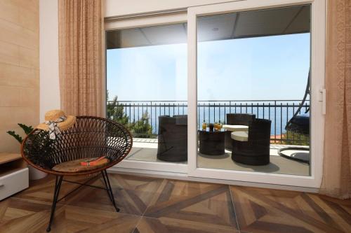 Balkón nebo terasa v ubytování Apartments REDSTONE luxury apartments