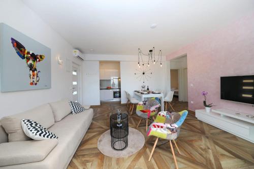 Posezení v ubytování Apartments REDSTONE luxury apartments