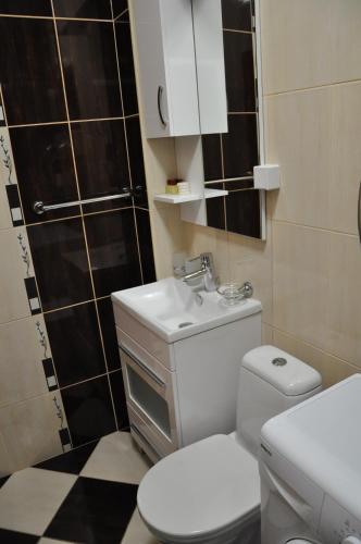 Un baño de Apartments Villa Luka