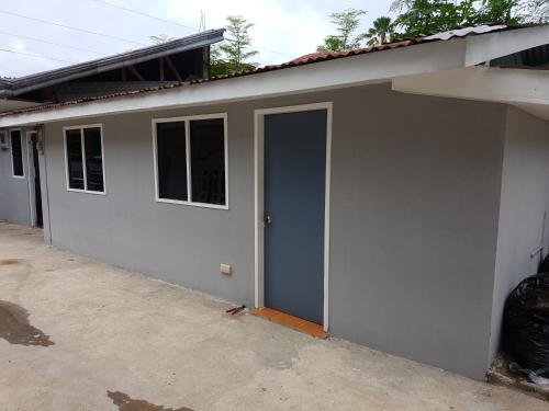 Bangunan di mana terletaknya apartmen
