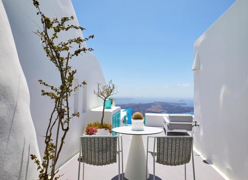 Dreams Luxury Suites photo 2
