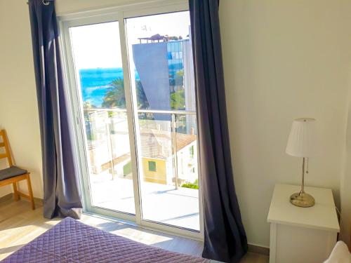 Postel nebo postele na pokoji v ubytování Thalassa Sea View Suite