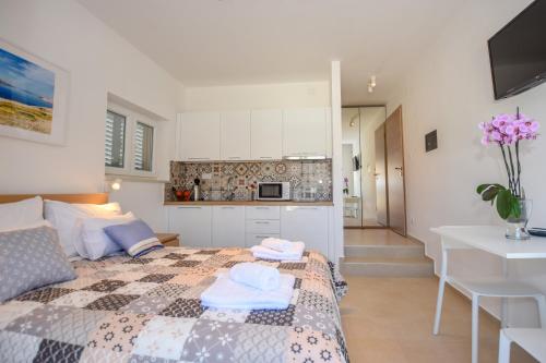 Dapur atau dapur kecil di Villa Magena - Modern Apartments in Pag Center