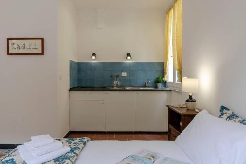 Gallery image of ALTIDO Lovely Apt for 2, with Terrace in Vernazza in Vernazza