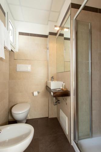 Koupelna v ubytování Hotel Ancora