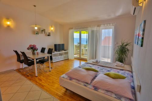 Apartments Trešnja
