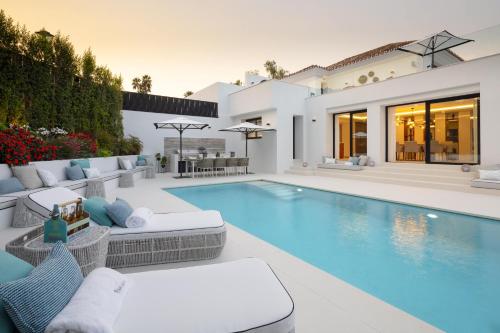 LUXURY VILLA FOR RENT IN MARBELLA, Marbella, Spain - Booking.com