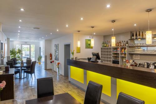 Kuchyň nebo kuchyňský kout v ubytování Hotel Kanarek