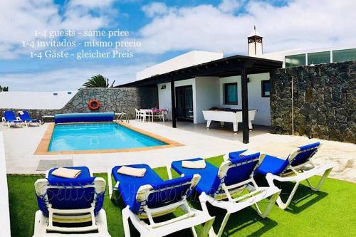 Villa Neptuno with private pool, sea view, Smart-TV free Wifi