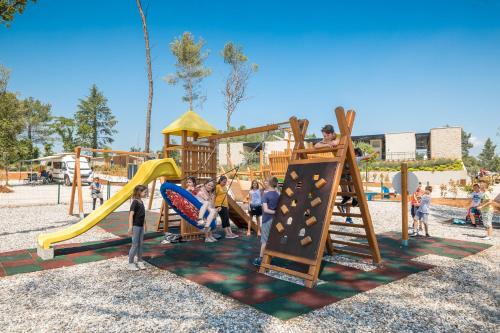 Mobile Homes Camping Santa Marina, Lanterna