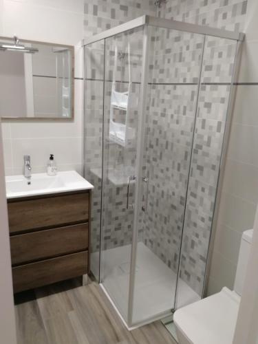 Apartamento en la playa con piscina