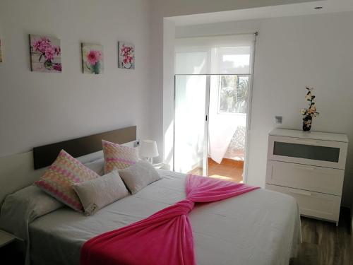 Apartamento en la playa con piscina
