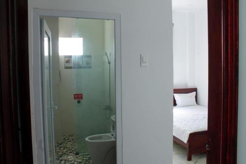 Gallery image of Hoàng Sa Hotel in Xóm Nhà Mát