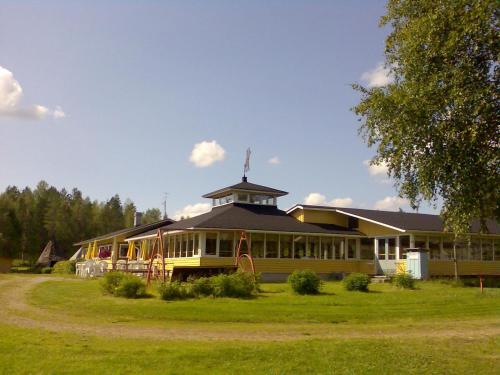 Zgrada u kojoj se nalazi kamp