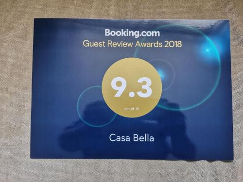 Chứng chỉ, giải thưởng, bảng hiệu hoặc các tài liệu khác trưng bày tại Casa Bella Chis