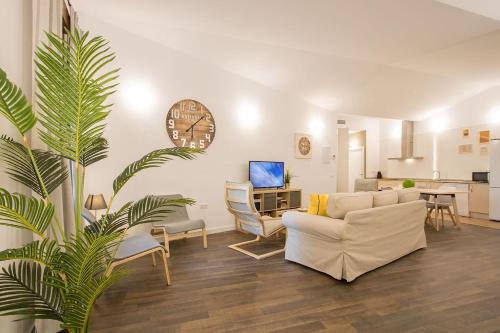 San Isidoro Cathedral Oasis by Valcambre