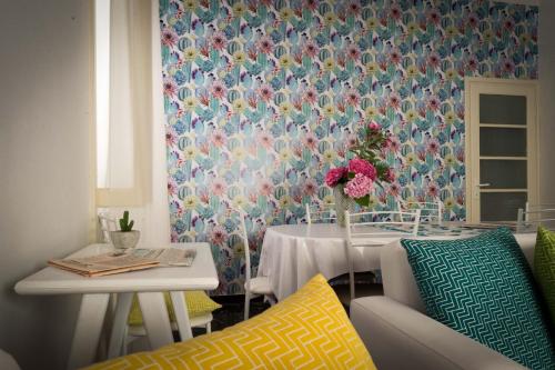 Flamingo & Cactus by the Sea – Photos 3