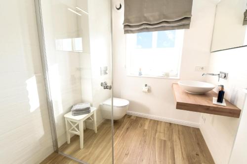 Kylpyhuone majoituspaikassa Seeblick-Norddeich