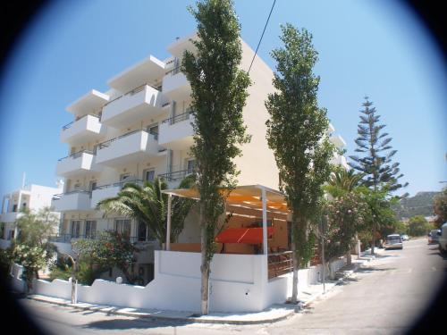Gallery image of Iolkos Hotel in Karpathos
