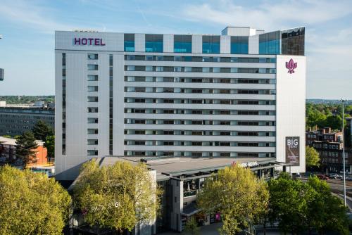 Park Regis Birmingham photo 40