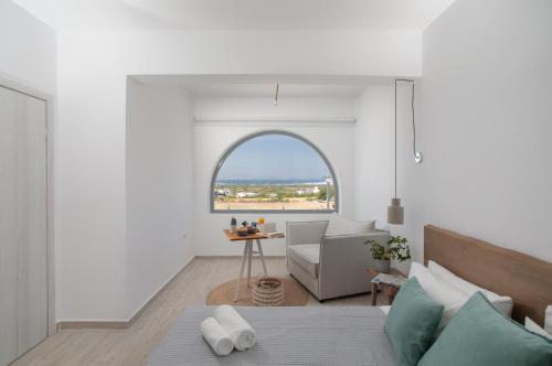 Afbeelding uit fotogalerij van Naxos Infinity Villa and Suites in Naxos Chora