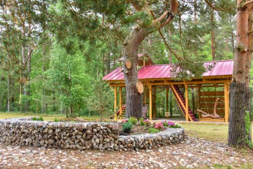 Taman di luar Kempings Videnieki