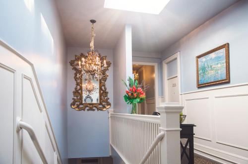 Ballard Inn Image