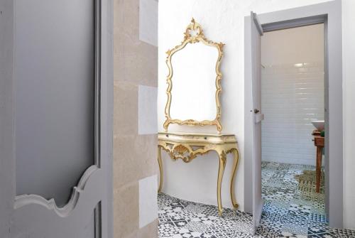 A bathroom at Dimora Duchessina Suites de Charme