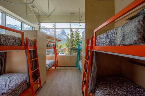 Gallery image of Canmore Downtown Hostel in Canmore