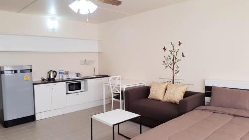 Popular Condo P1