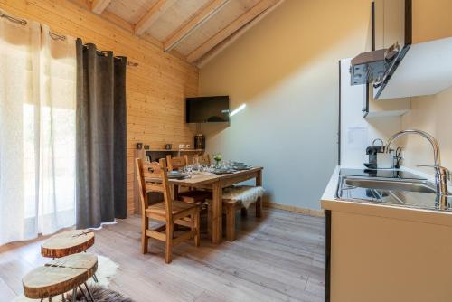 Cucina o angolo cottura di Domaine du Hirtz, Restaurant & Spa