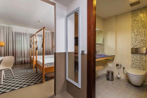 A bathroom at Faros Hotel Bodrum - Special Category