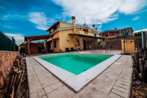 Gallery image of SEASIDE COTTAGE LADISPOLI CERRETO in Ladispoli