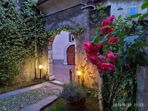 Fotografie z fotogalerie ubytování Il torchio antico v destinaci Arzo