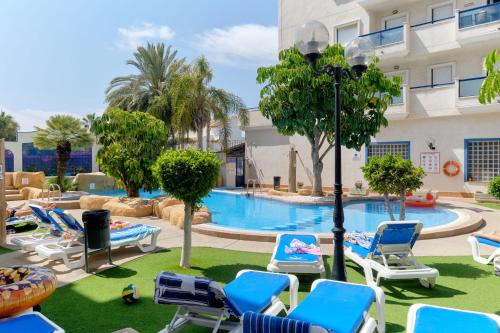 The swimming pool at or close to Apartment Eunice