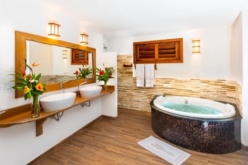 Koupelna v ubytování Vila Coqueiros Boutique Hotel